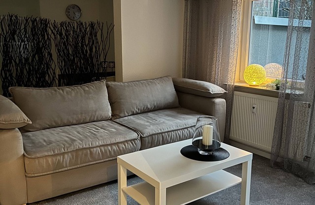 Apartment 'Ferienwohnung Arnstadt Ost' with Private Terrace and Wi-Fi