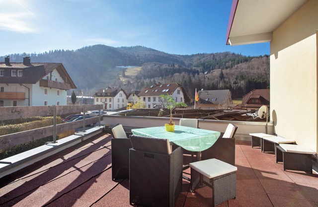 Apartment 'Fewo Rabenfelsen' with Private Terrace and Wi-Fi