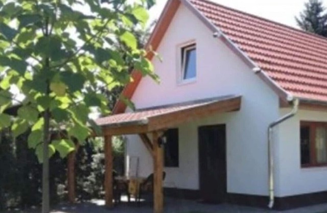 Apartment Főnix,, near the Puszta