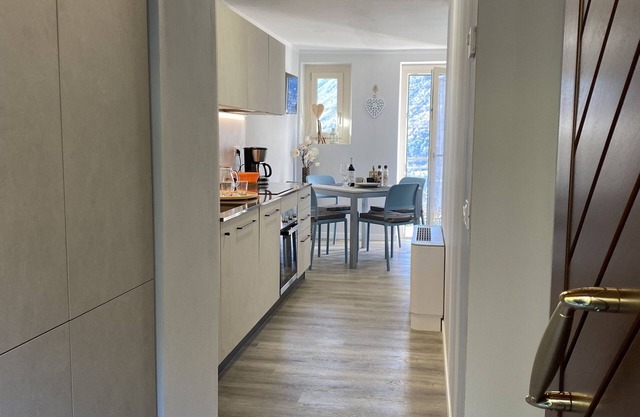 Apartment for 2 persons, balcony and garden, 500m to the lake