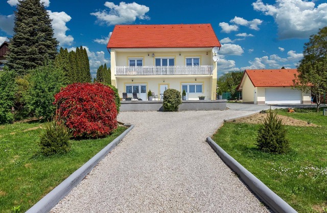 Apartment for 4 persons approx. 80 m² in Cserszegtomaj, Lake Balaton (North shore of Lake Balaton)