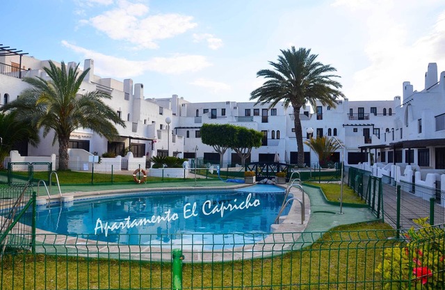 APARTMENT FOR RENT EL CAPRICHO (AGUAMARGA)