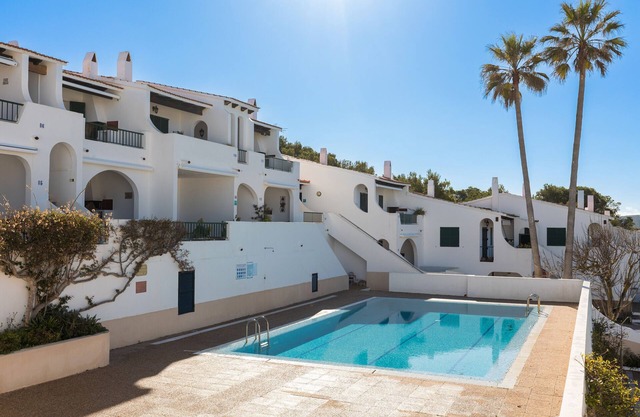 Apartment 'Gintonic' with Private Pool, Wi-Fi and Air Conditioning