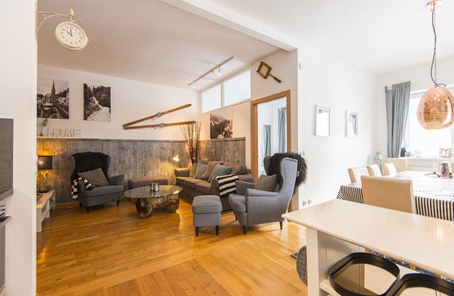 Apartment in Bad Gastein near Ski Lift