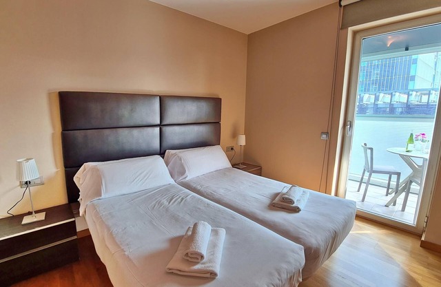 Apartment in Front of Fira Gran Via