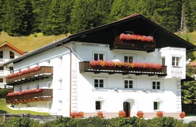 Apartment in Ischgl overlooking the mountains