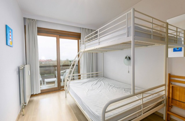 Apartment in Nieuwpoort with Sea View Terrace