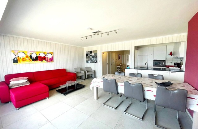 Apartment in Nieuwpoort with Sea Views