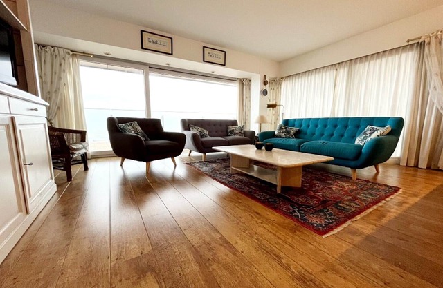 Apartment in Wenduine with Stunning Sea Views