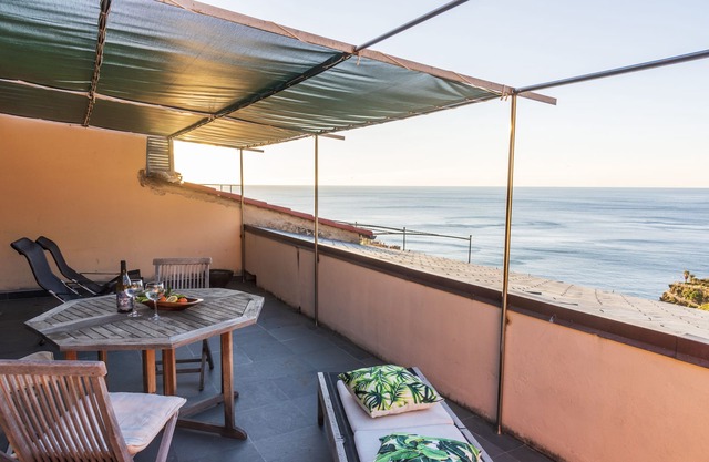 Apartment Lambiccu by Arbaspàa, with sea view terrace, in Manarola