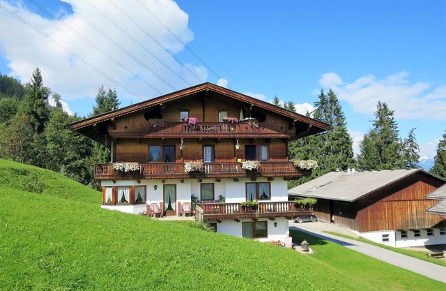 Apartment Luxner by Interhome