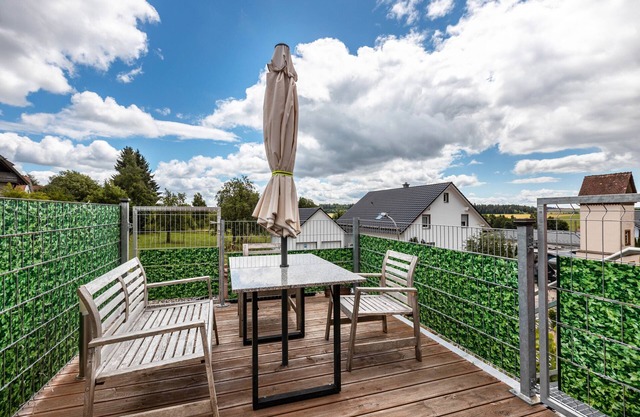 Apartment 'Malsam' with Lake View, Balcony and Wi-Fi