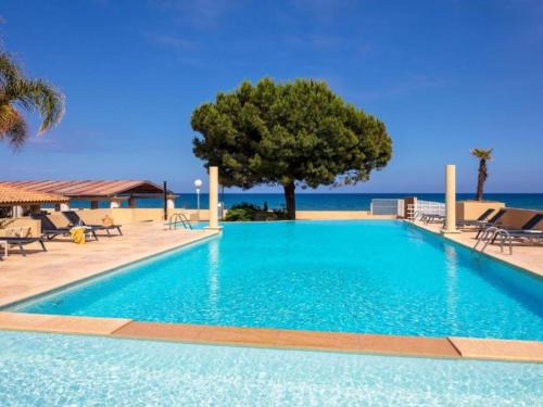 Apartment MB2 sans vue mer by Interhome