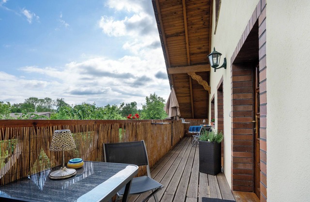 Apartment 'Mohnblüte' with Shared Garden, Balcony and Wi-Fi