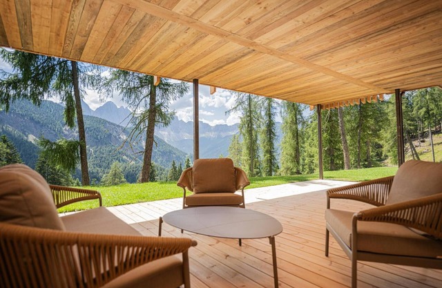 Apartment 'Munt Dolomiti Farm' with Lake View, Shared Terrace and Wi-Fi