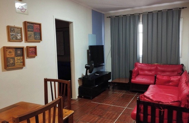 Apartment near the beach, with two suites.