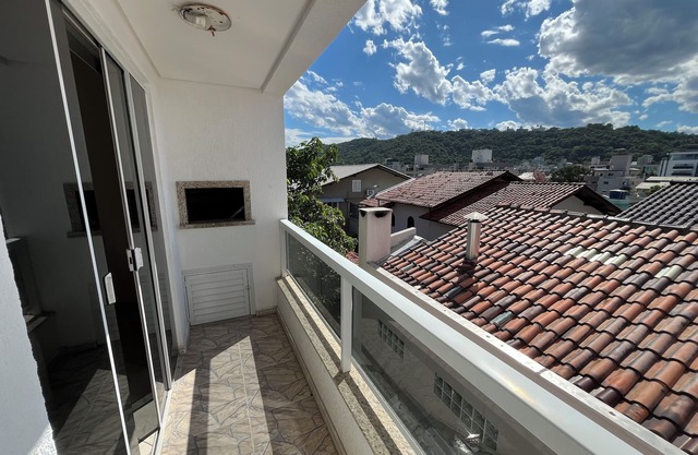 Apartment on Bombinhas beach - 2 bedrooms - up to 6 people