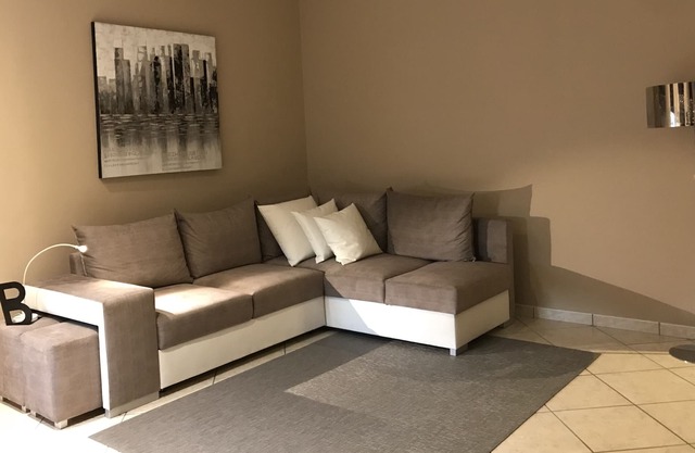 Apartment "Pompei Home" with Mountain View, Garden & Wi-Fi