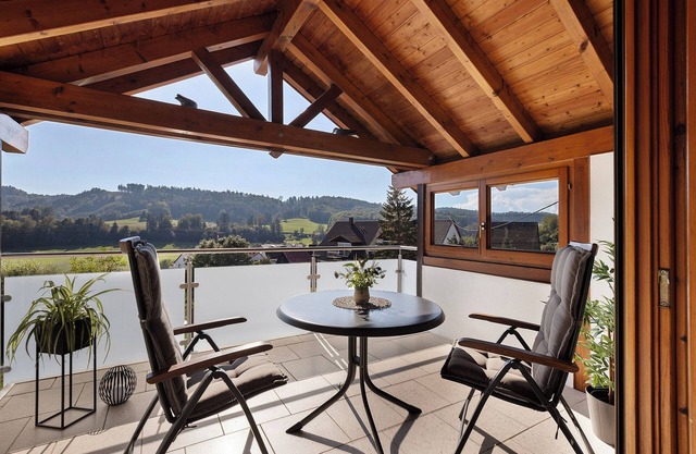 Apartment 'Rinderle' with a View to the Valley