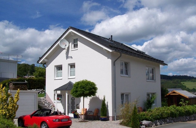 Apartment 'Sommerwind Am Finkenbusch' with Mountain View, Private Terrace and Wi-Fi