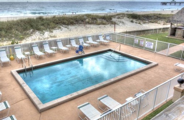 Apartment Steps from the Beach!