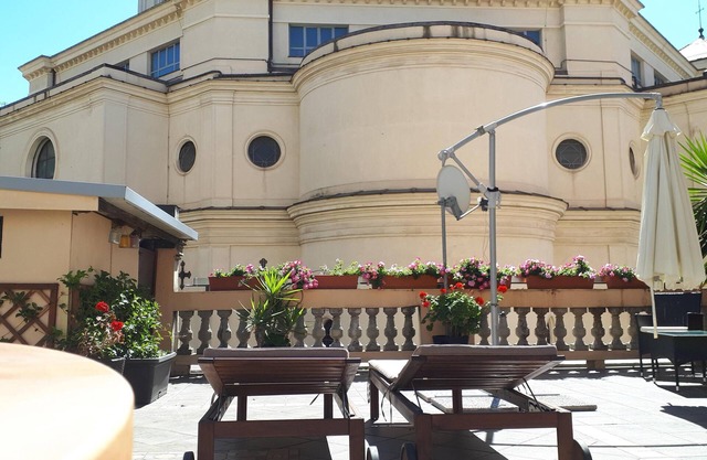 APARTMENT TERRACE PARADISE