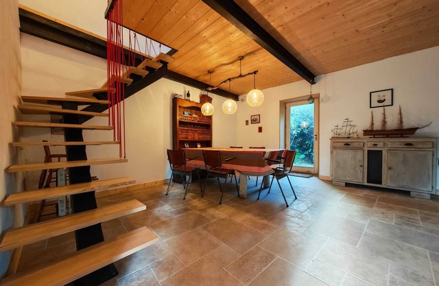 Apartment 'Tetris Et Tampa' with Private Terrace, Shared Garden and Wi-Fi