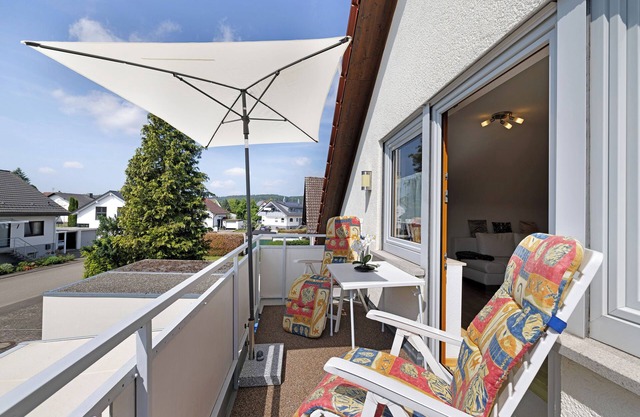 Apartment 'Urlaub In Der Sonnenstadt 72351' with Balcony and Wi-Fi