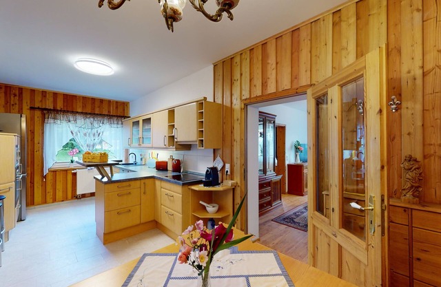 Apartment with 75 sqm living space on the 1st floor