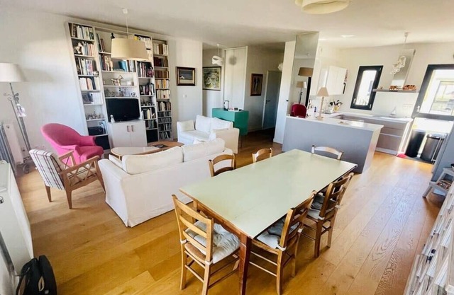 Apartment With Parking 2 Bedrooms & Furnished Terrace