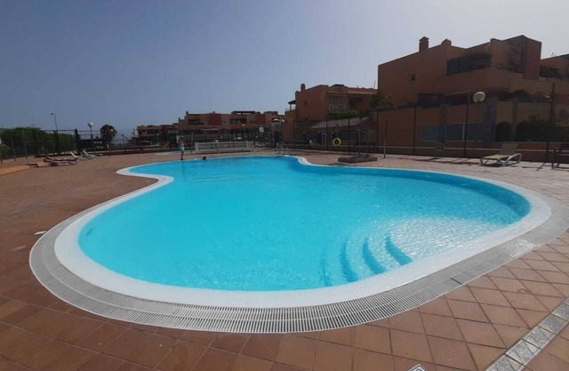 Apartment with private terrace and sea view