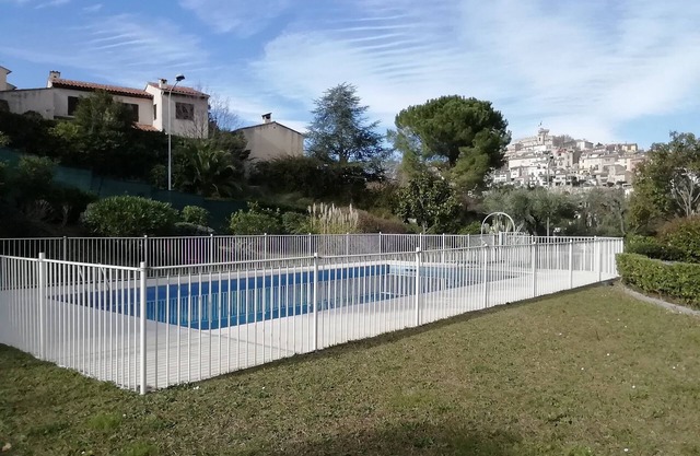 Apartment with sea view, cosy, air-conditioned, secure private parking, quiet location