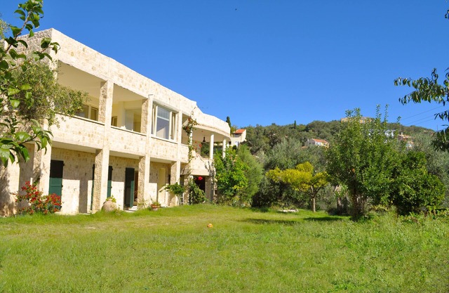 Apartments in Holiday home Lemoni in Corfu