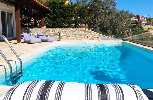 Apollo Romantic Sea View Villa