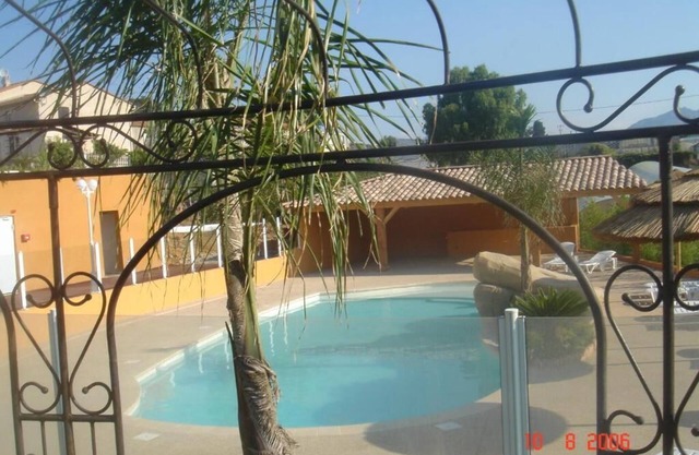 Appart Hotel Lou Castelet