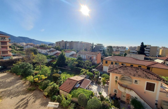 Appartement 200 m à Pieds de la mer
