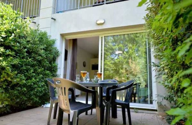 Appartement 3 étoiles - Piscine - ccbbbhf