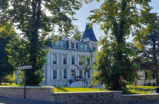 Appartement 3 Pièces Petit Chateau au Coeur de la Ville. Exceptionnel !