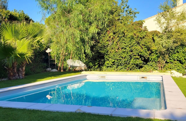 Appartement Avec Jardin et Piscine