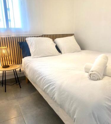 Appartement climatisé côté port