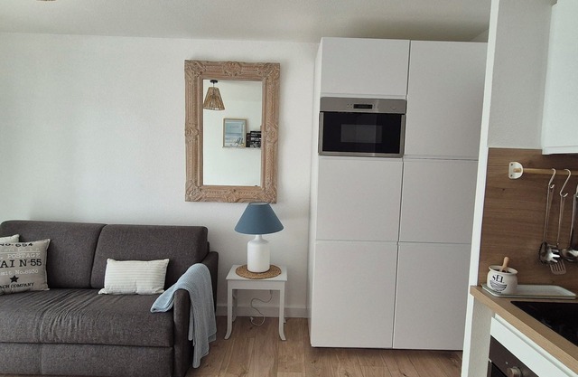 Appartement Cosy et Chaleureux à 100m de la Plage, au Centre de St Marc sur Mer!