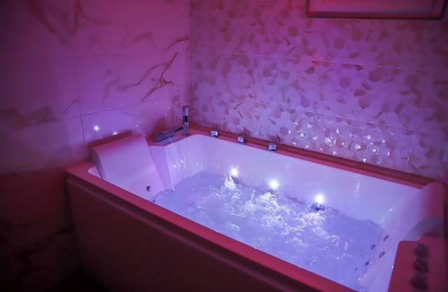 Appartement de Luxe Avec Sauna et Jacuzzi