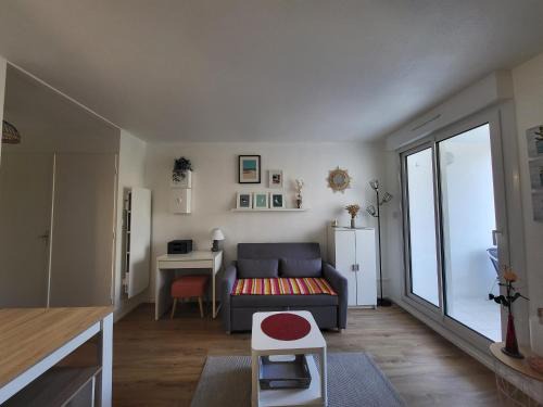 Appartement pour 2, balcon, parking, près plage – Saint Brevin l'Océan - FR-1-364-176