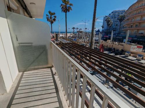 Appartement moderne avec climatisation et parking au cœur de Canet Plage - FR-1-732-91