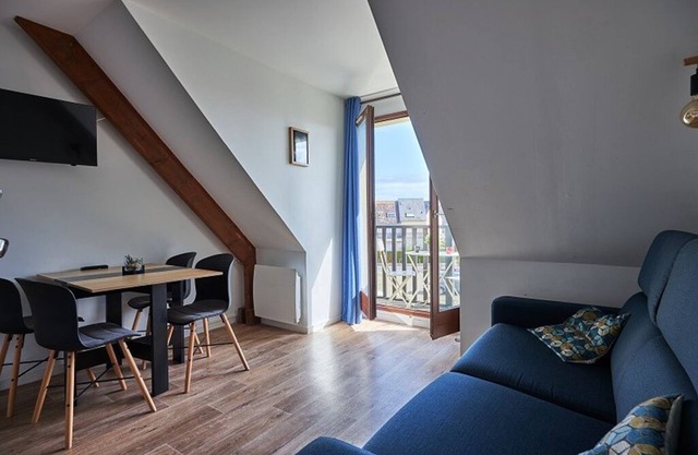 Appartement T2 Dans Résidence Calme et Verdoyante Près de la mer