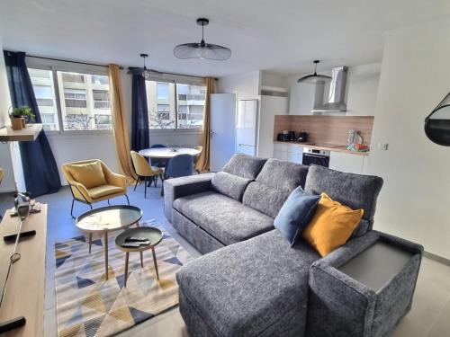 Appartement T3 72m2 Rénové Vieux port Marseille