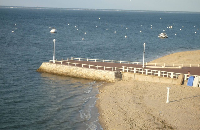 Appt 90m2 in 1st line Spendide view on the Bassin 5 pers with Parking