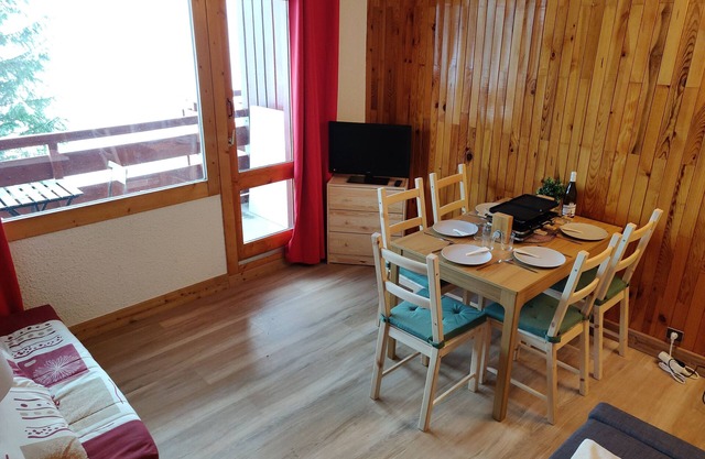Apt 4-6 Pers, Ski in, Mottaret, 3 Valleys.