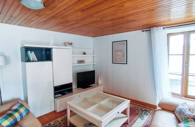 Apt/gîte St Flour - 6-8 Personnes Dans le Cantal