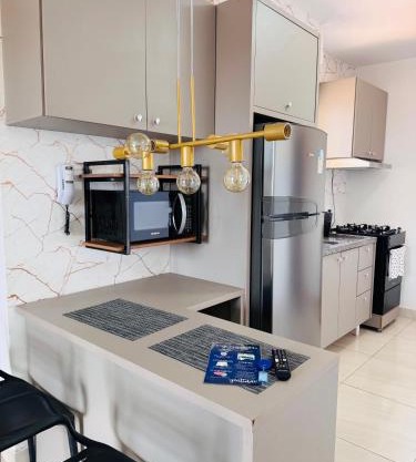 Apto com Garagem e Piscina - Cuiabá